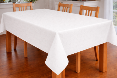 Кухненска покривка Радкош в бяло